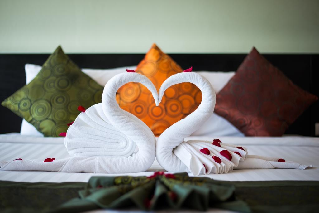 Apk Resort And Spa Phuket Exterior photo